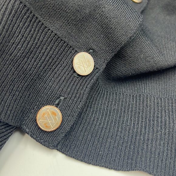 Authentic LOUIS VUITTON women’s Large sweater - Picture 5 of 16